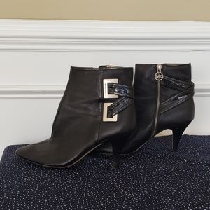 Michal Kors ankle boots Size 10